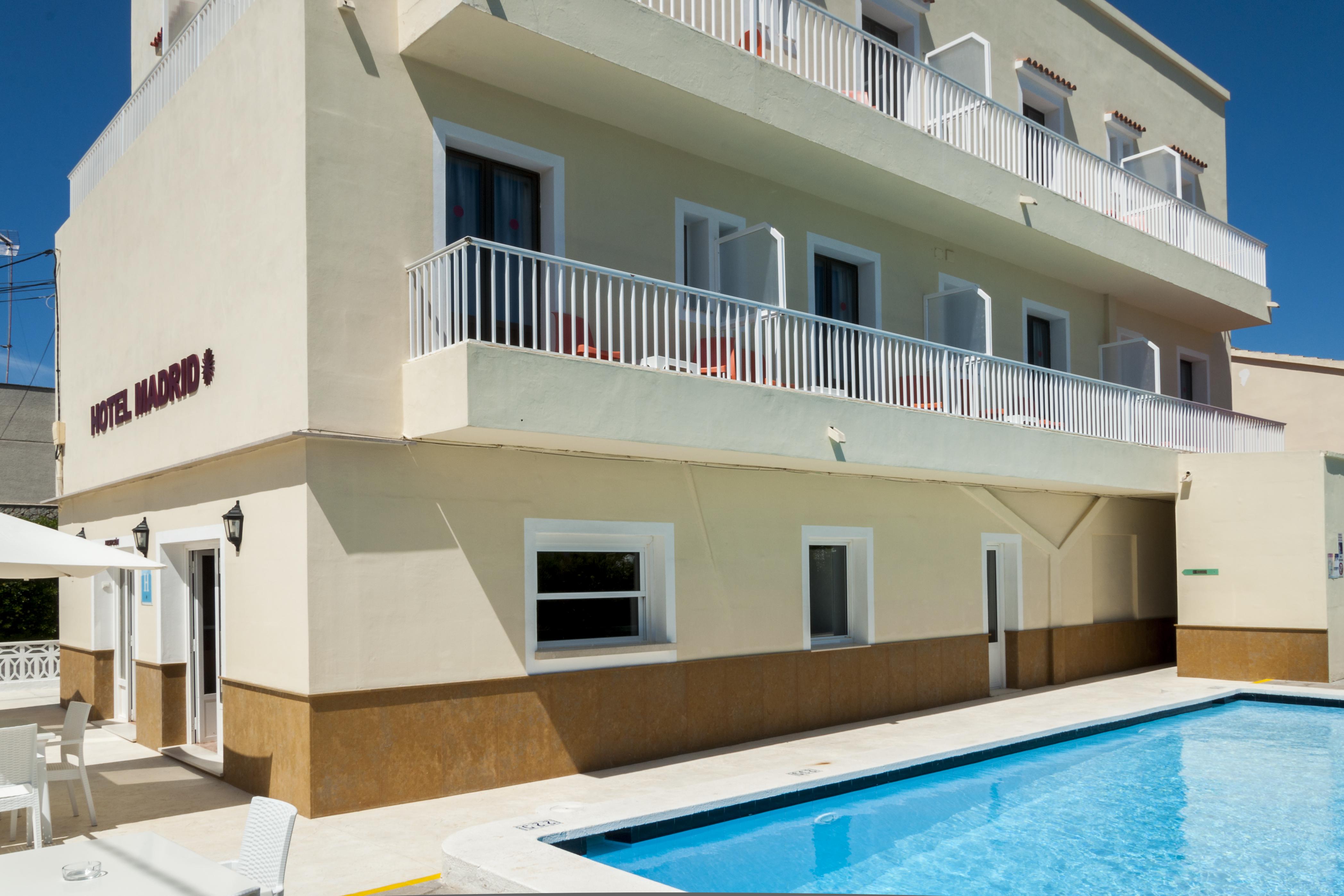 Hotel Madrid Ciutadella  Exterior photo